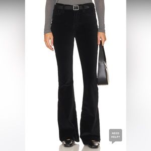 NWT Frame Le High Flare Velveteen
in Black